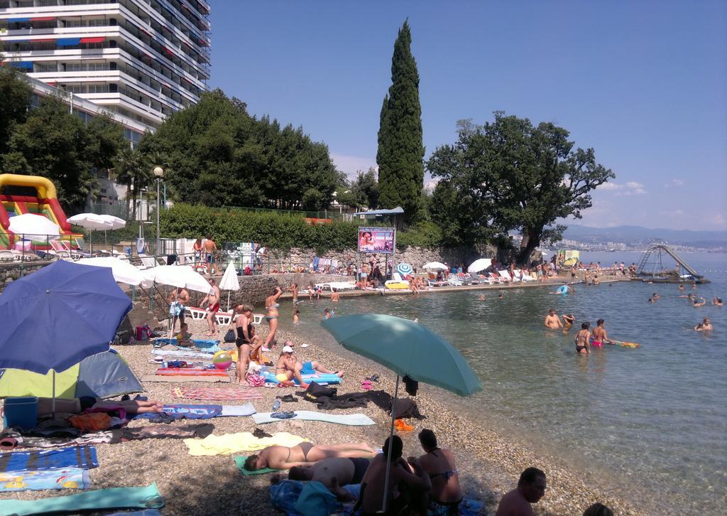 Apartment Kamelija Opatija Ruang foto
